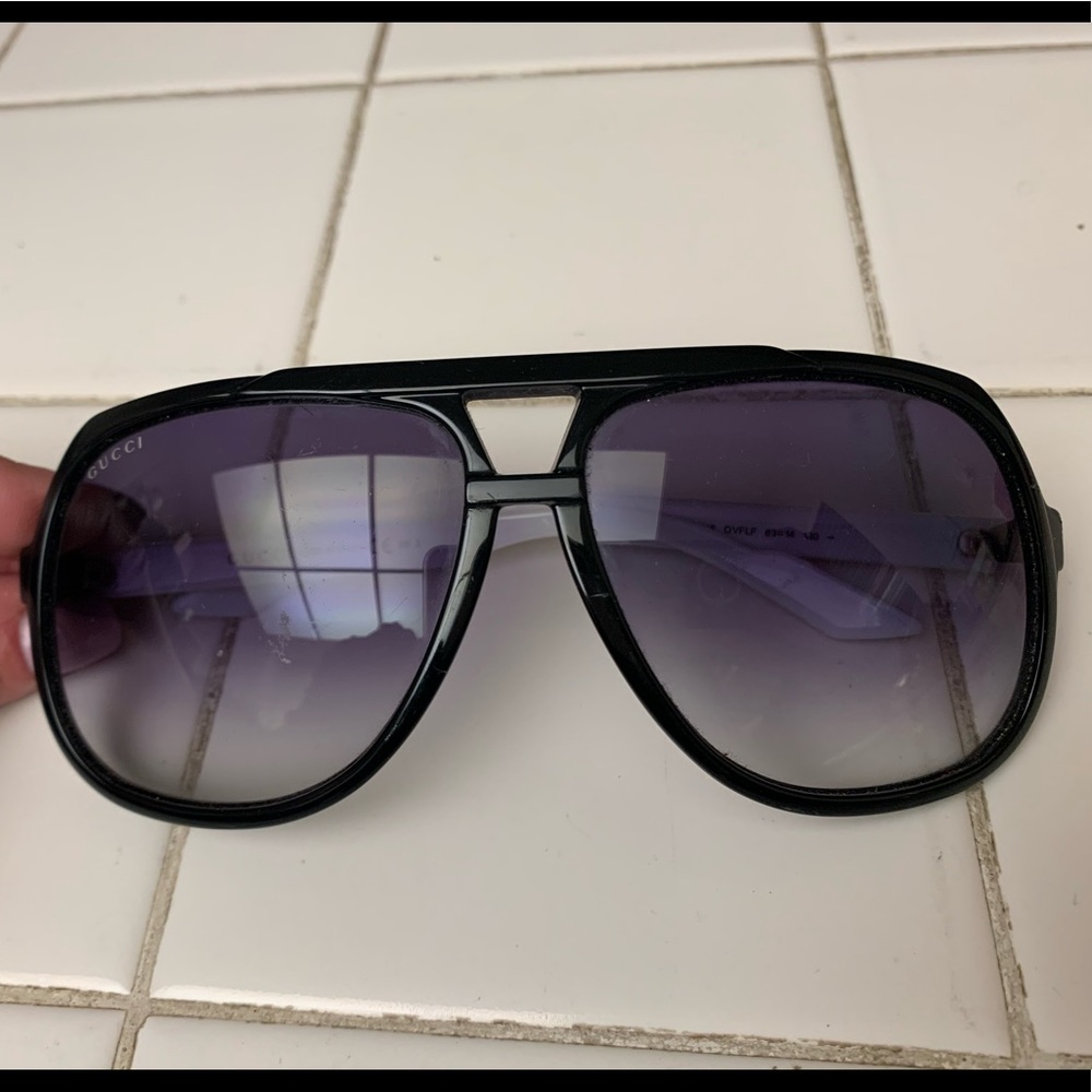 Gucci Oversized Thick Sunglasses (Unisex)